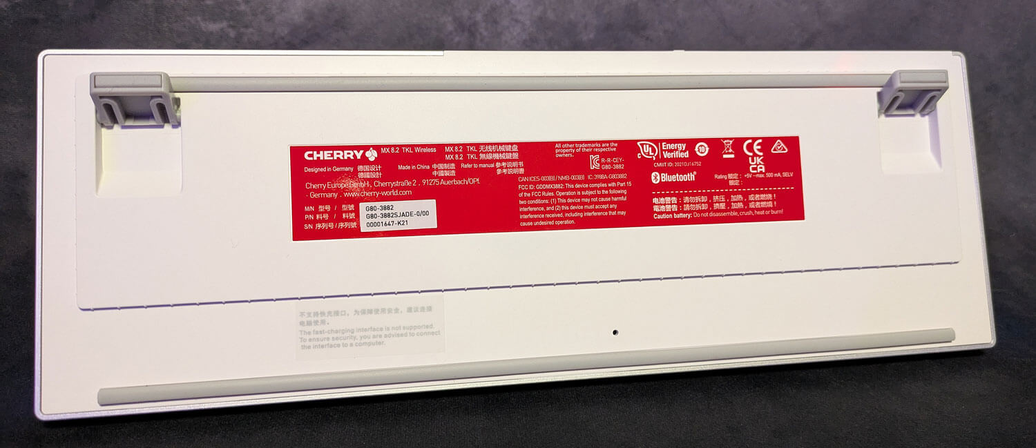 Cherry-MX-8.2-Wireless-2